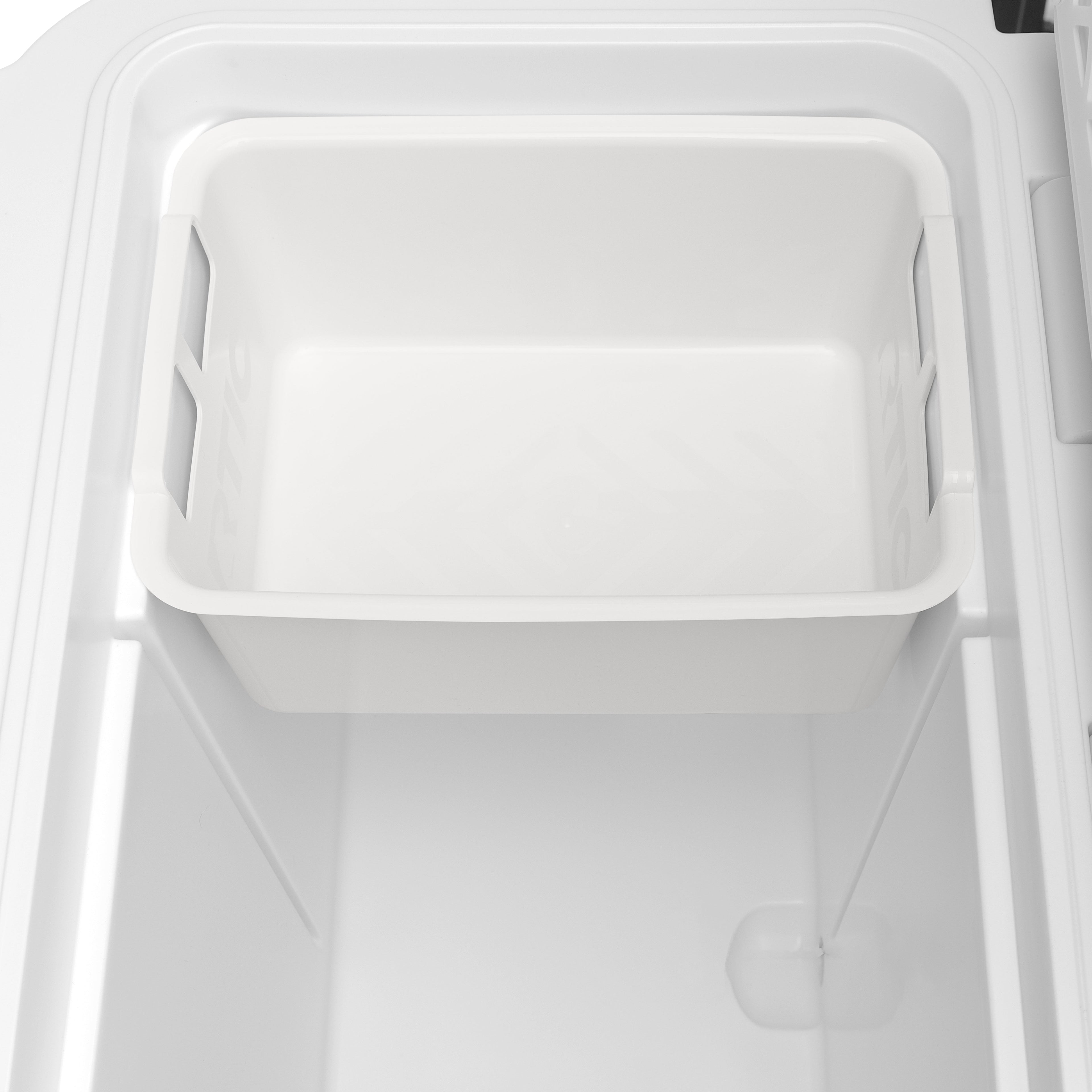 45 QT Ultra-Tough Wheeled Cooler #007L8