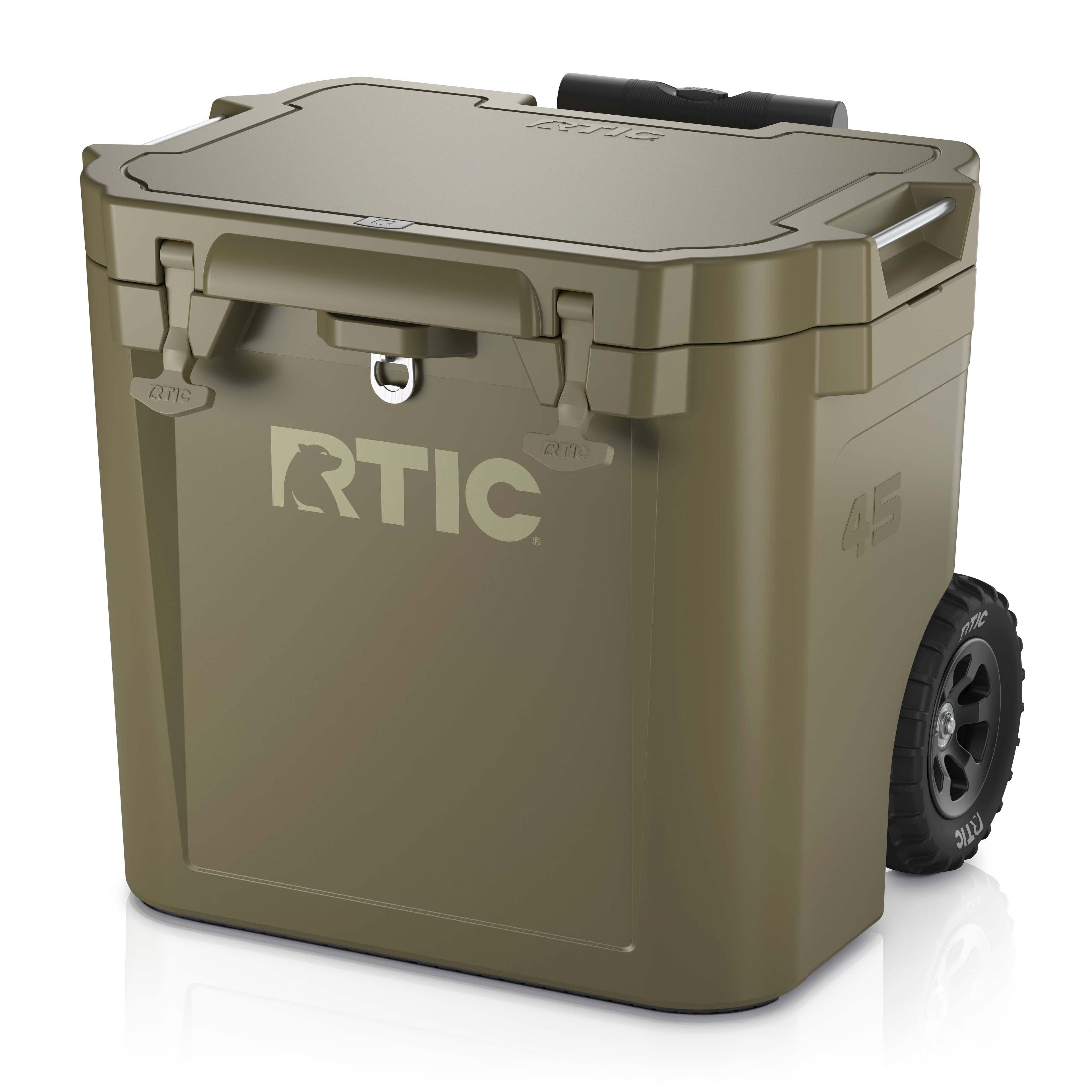 45 QT Ultra-Tough Wheeled Cooler #007L8