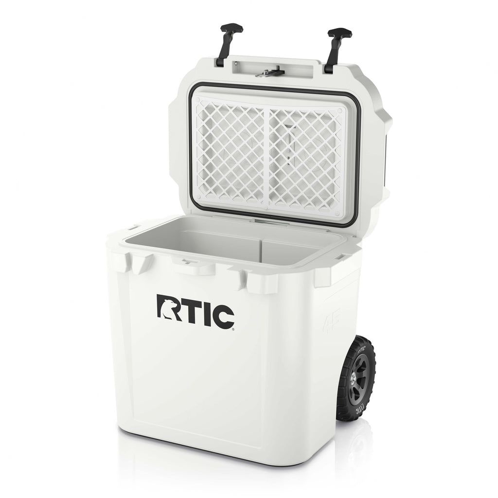 45 QT Ultra-Tough Wheeled Cooler #007L8