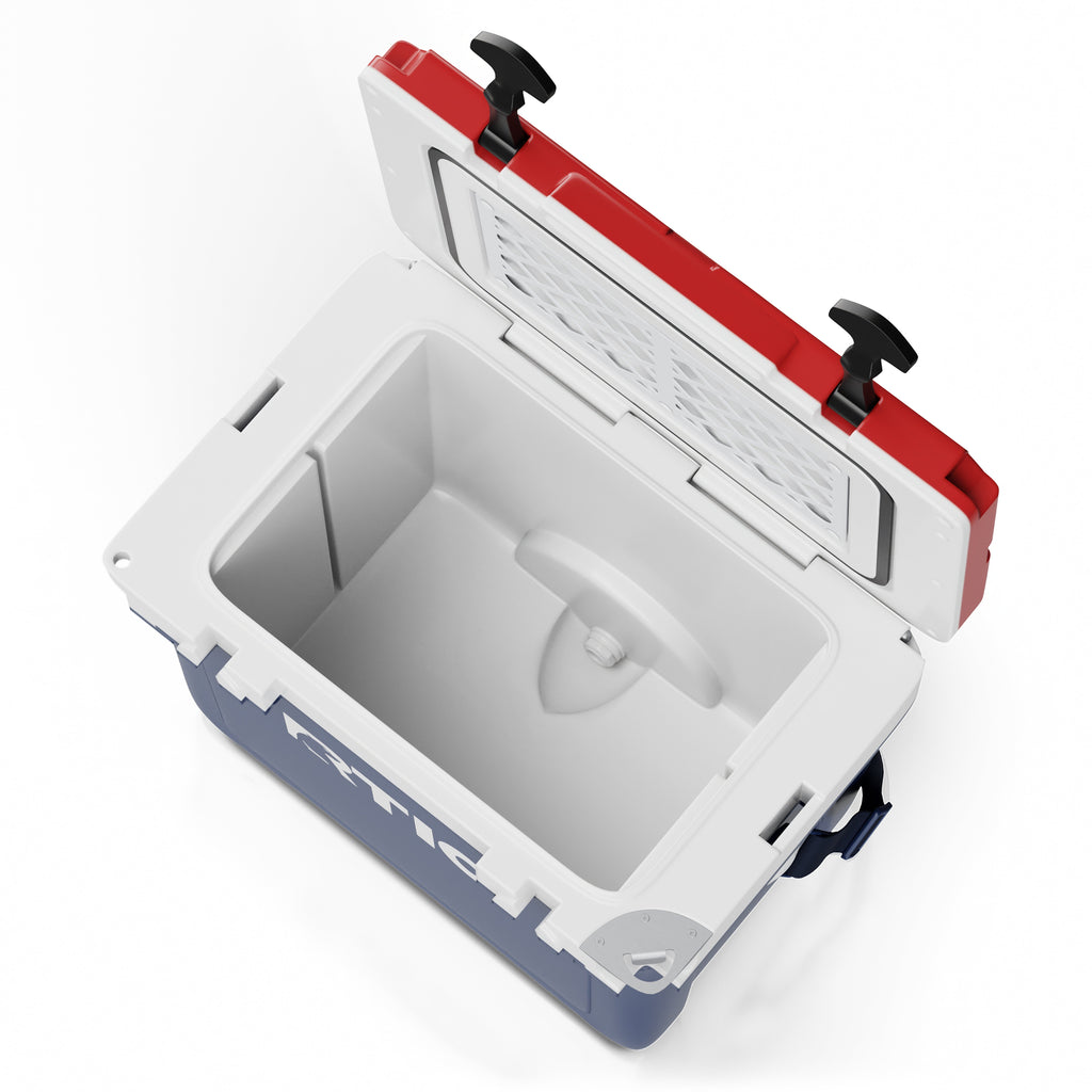 22 QT Ultra-Light Cooler #009J8