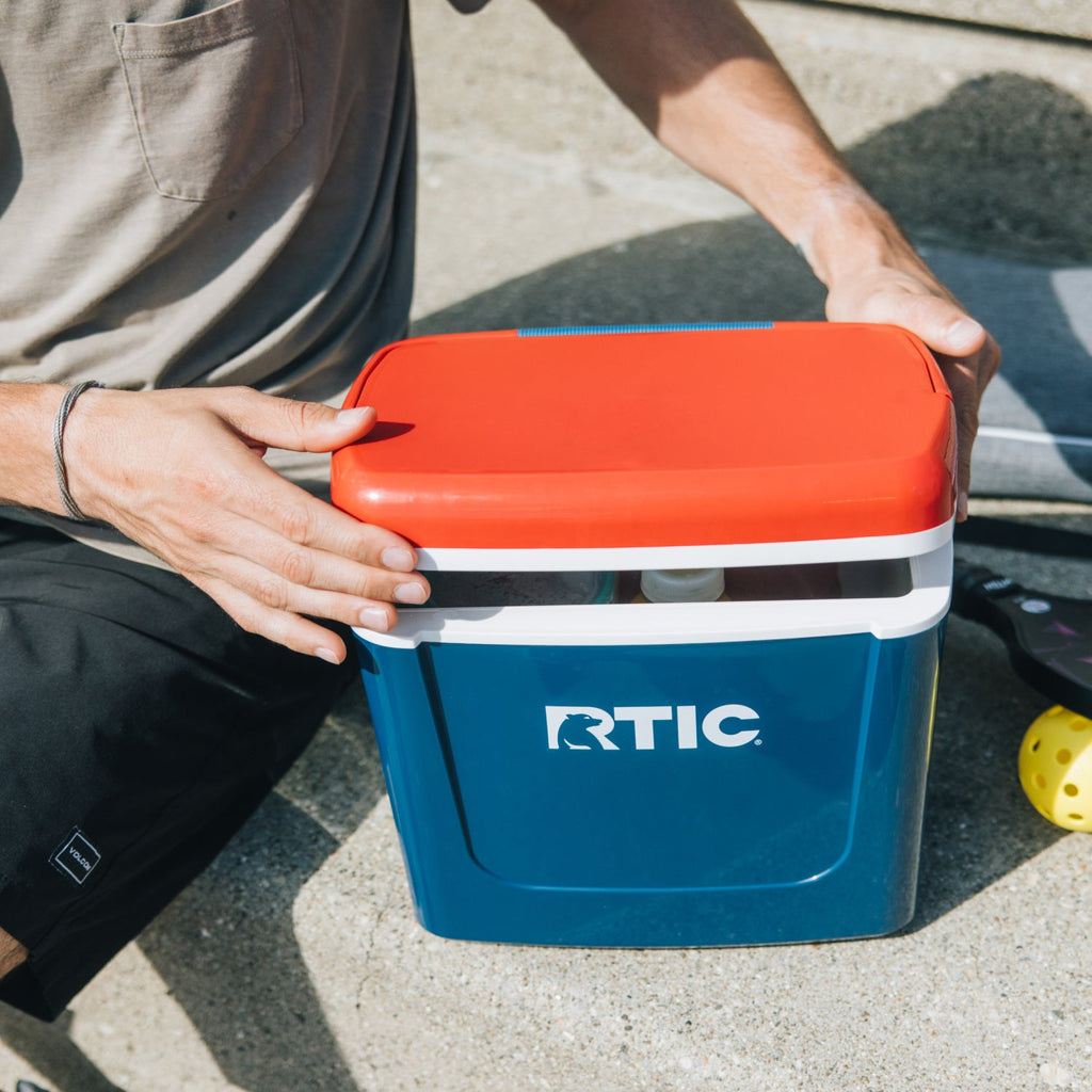 8 QT Road Trip Personal Cooler #003A7