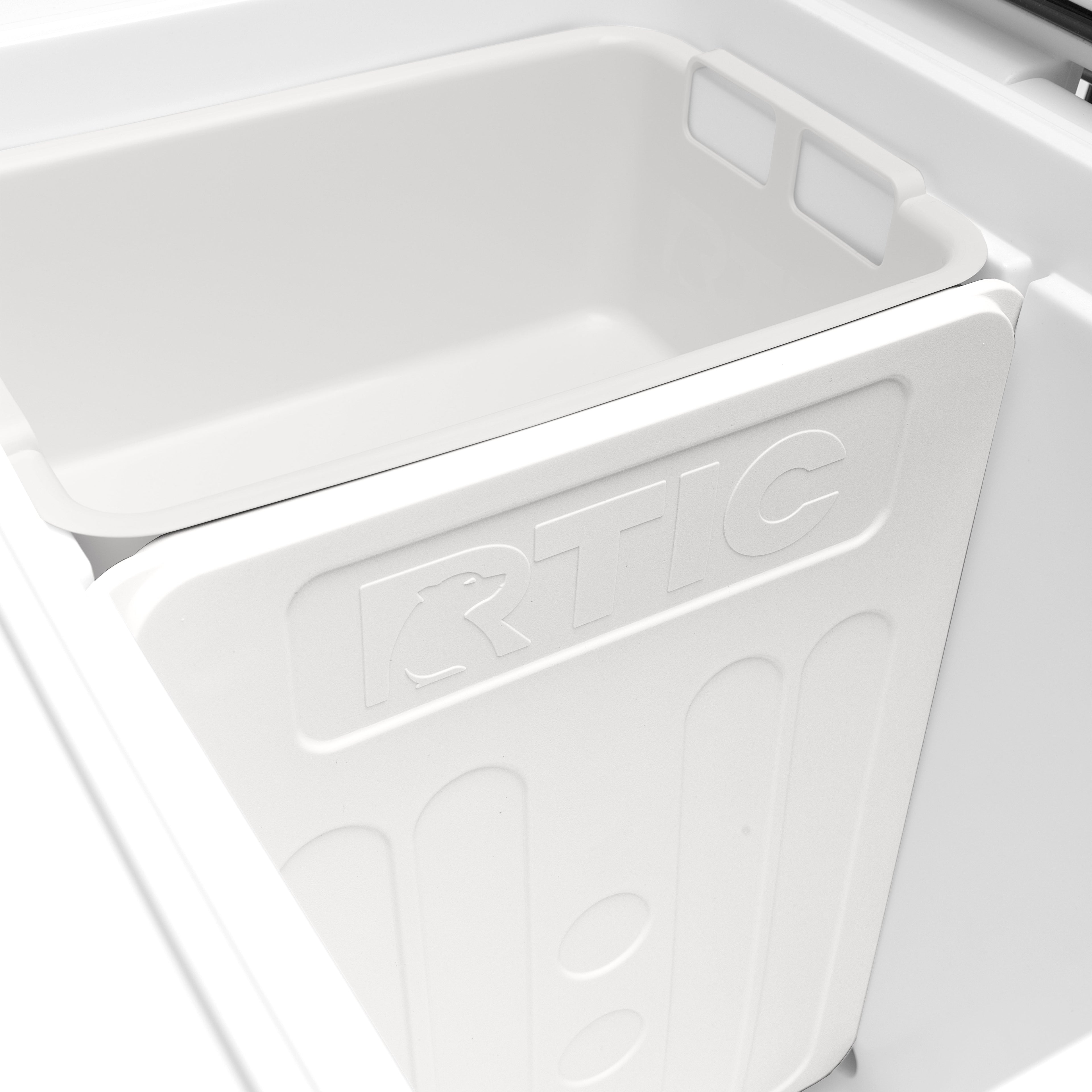 45 QT Ultra-Tough Wheeled Cooler #007L8