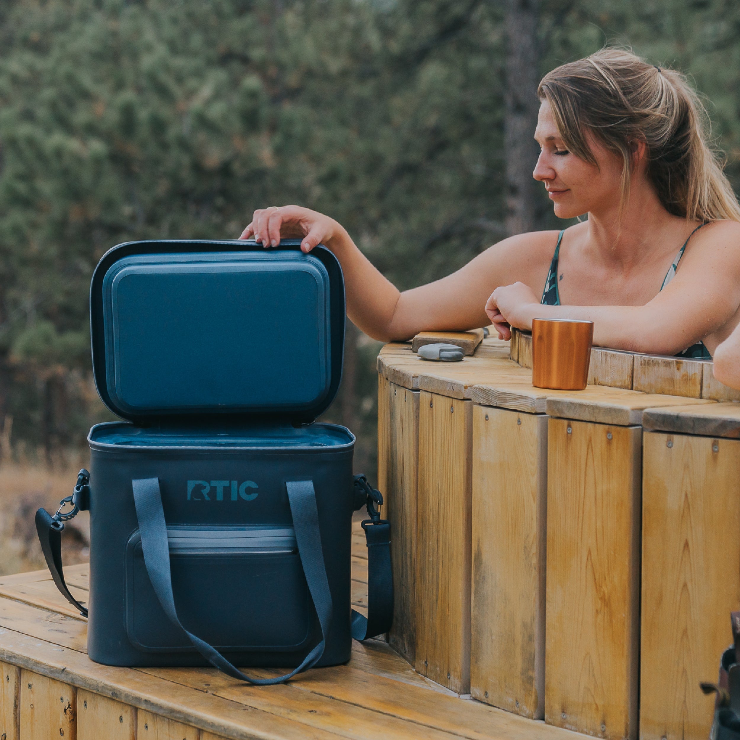 Ultra-Tough Soft Cooler Pro #0010Y