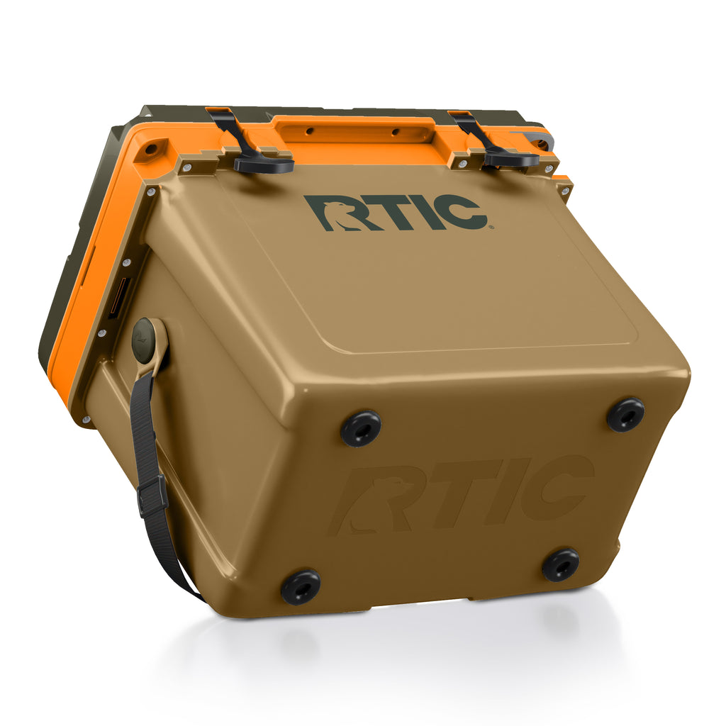 22 QT Ultra-Light Cooler #009J8