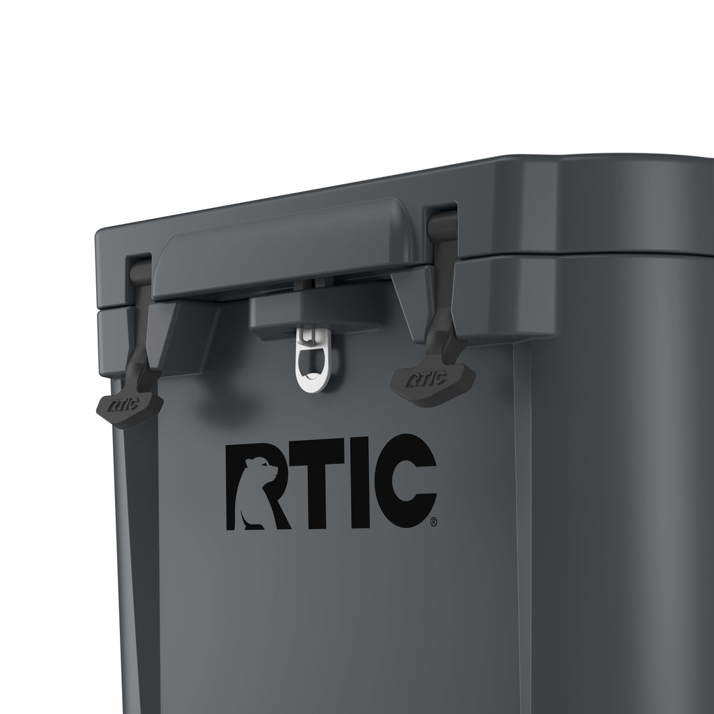 45 QT Ultra-Tough Wheeled Cooler #007L8