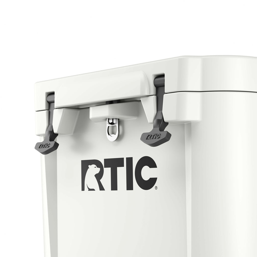 45 QT Ultra-Tough Wheeled Cooler #007L8