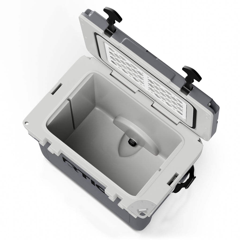 22 QT Ultra-Light Cooler #009J8